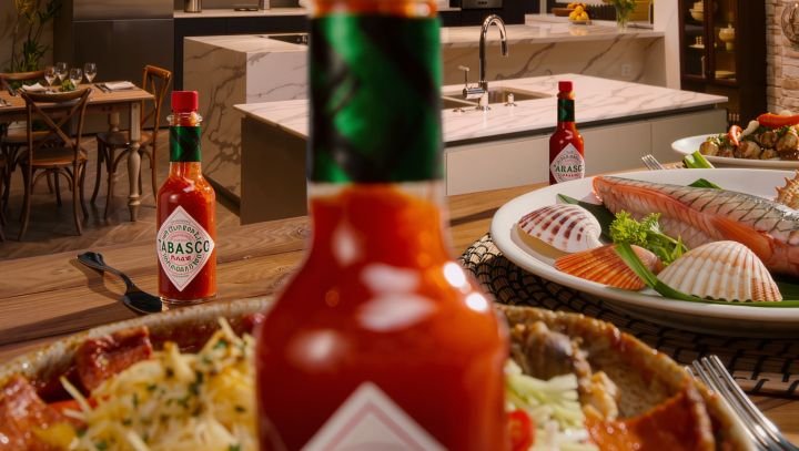 Molho Tabasco: História, Origem, Ingredientes, Preparação e Como Usar na Gastronomia